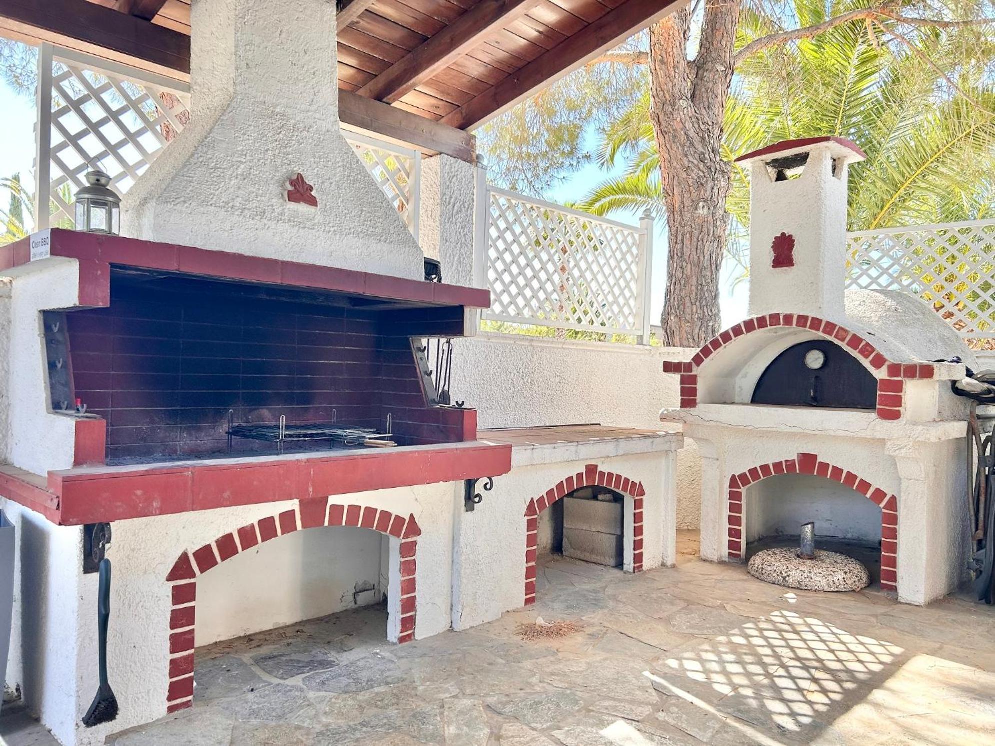 Plépi Villasonboard Dock Villa 3 Bed, 3 Bath, Canal, Greek Venice Porto Hydra מראה חיצוני תמונה