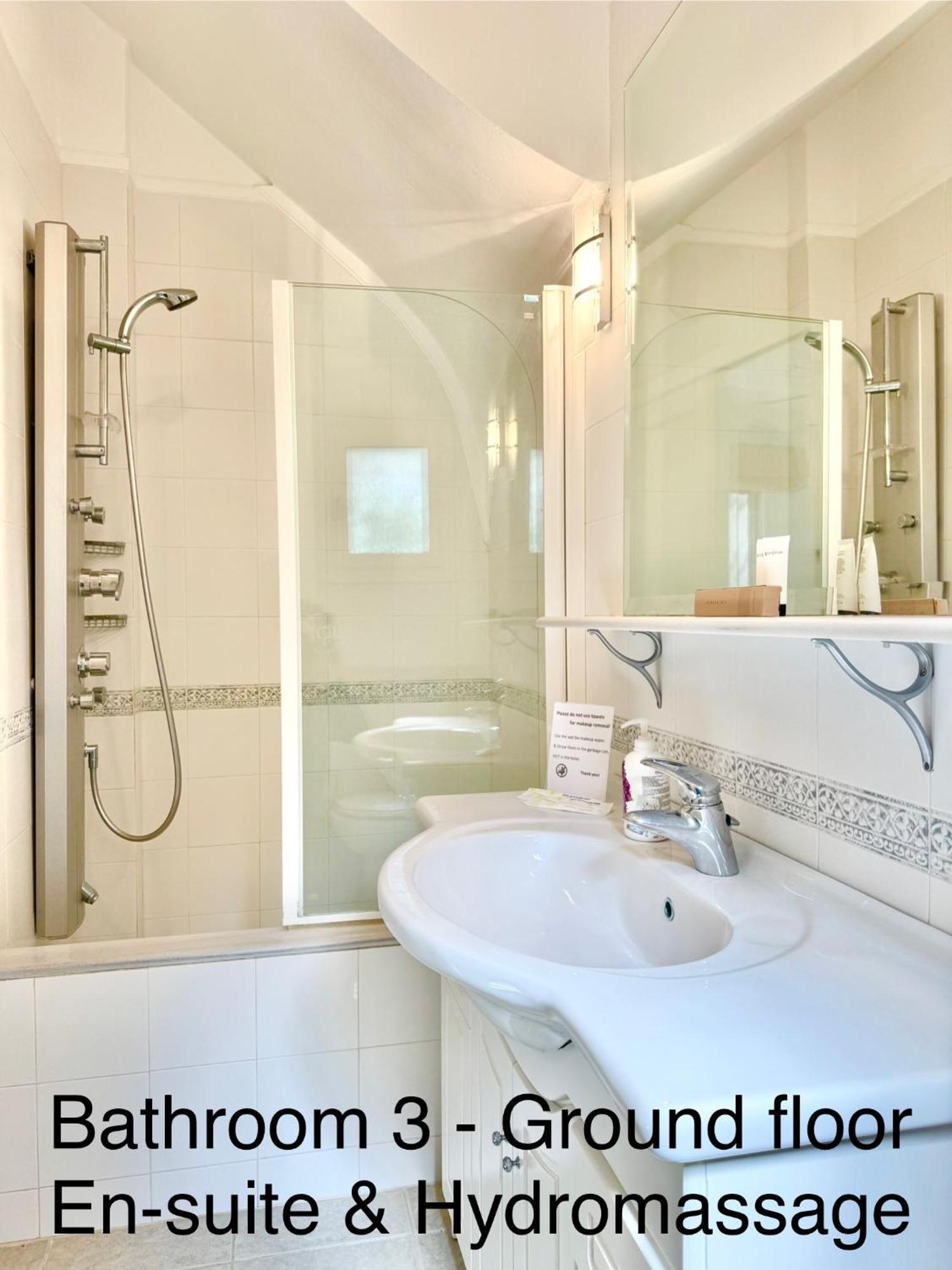 Plépi Villasonboard Dock Villa 3 Bed, 3 Bath, Canal, Greek Venice Porto Hydra מראה חיצוני תמונה