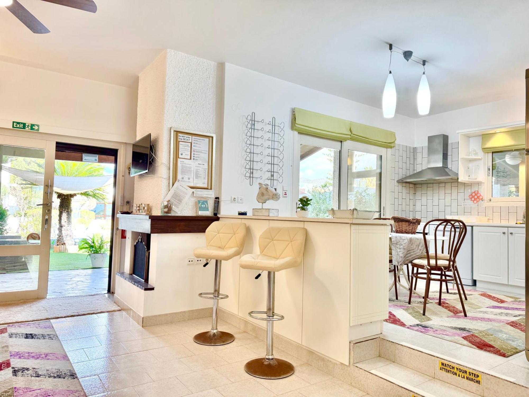 Plépi Villasonboard Dock Villa 3 Bed, 3 Bath, Canal, Greek Venice Porto Hydra מראה חיצוני תמונה