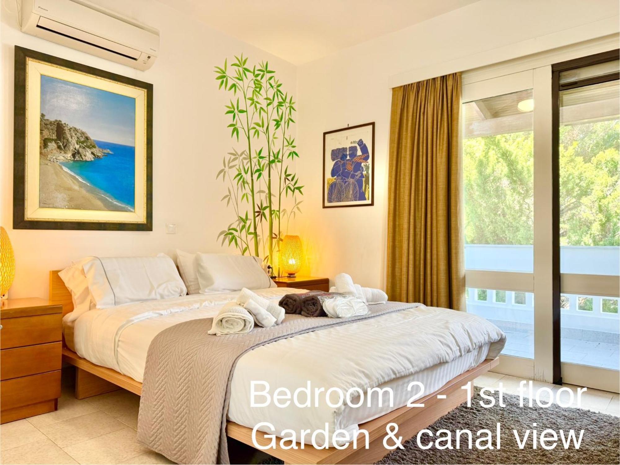 Plépi Villasonboard Dock Villa 3 Bed, 3 Bath, Canal, Greek Venice Porto Hydra מראה חיצוני תמונה